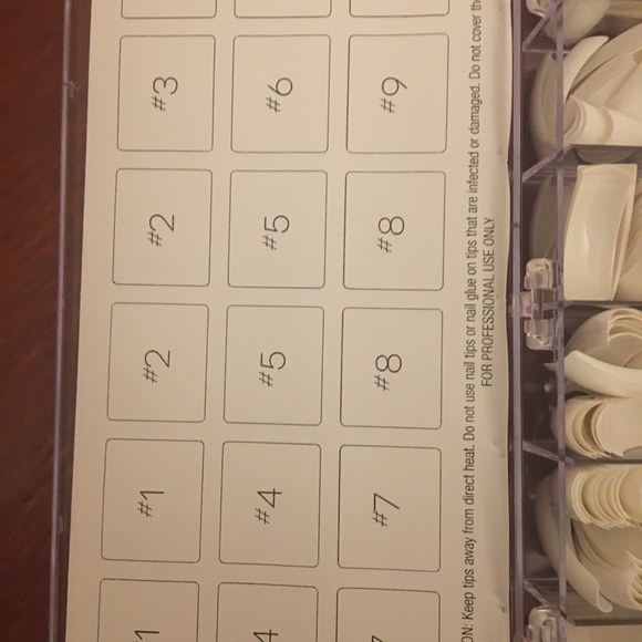 Professional nail tips - Picture 4 of 5